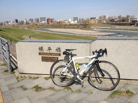 20120425　豊平川サイクリングロード.jpg