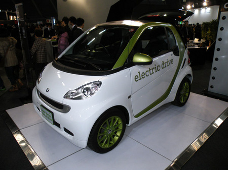 札幌モーターショー2012　11スマートsmart fortwo electric drive.jpg