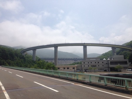 IMG_1076 朝里ダム　ループ橋.jpg
